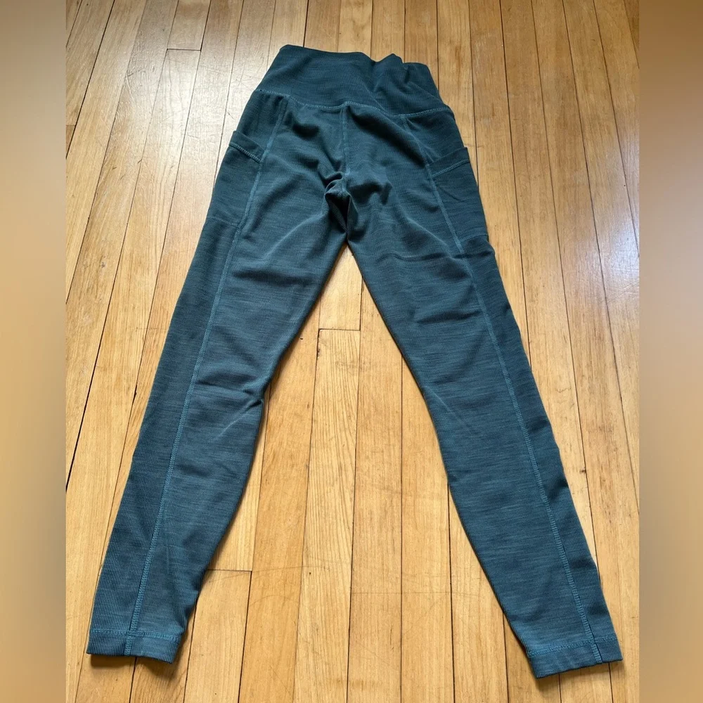 Ribbed Leggings in Teal Blue - Picture 2 of 4